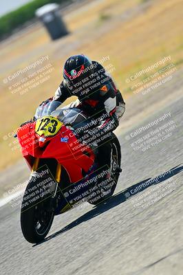 media/May-02-2025-CRA (Fri) [[8ae20d389f]]/Track Photos/Sunrise/